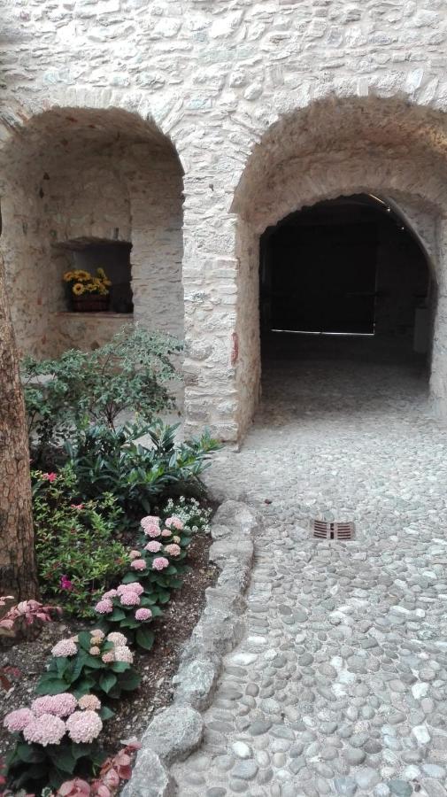 B&B Il Sogno Nel Borgo Gargnano Buitenkant foto