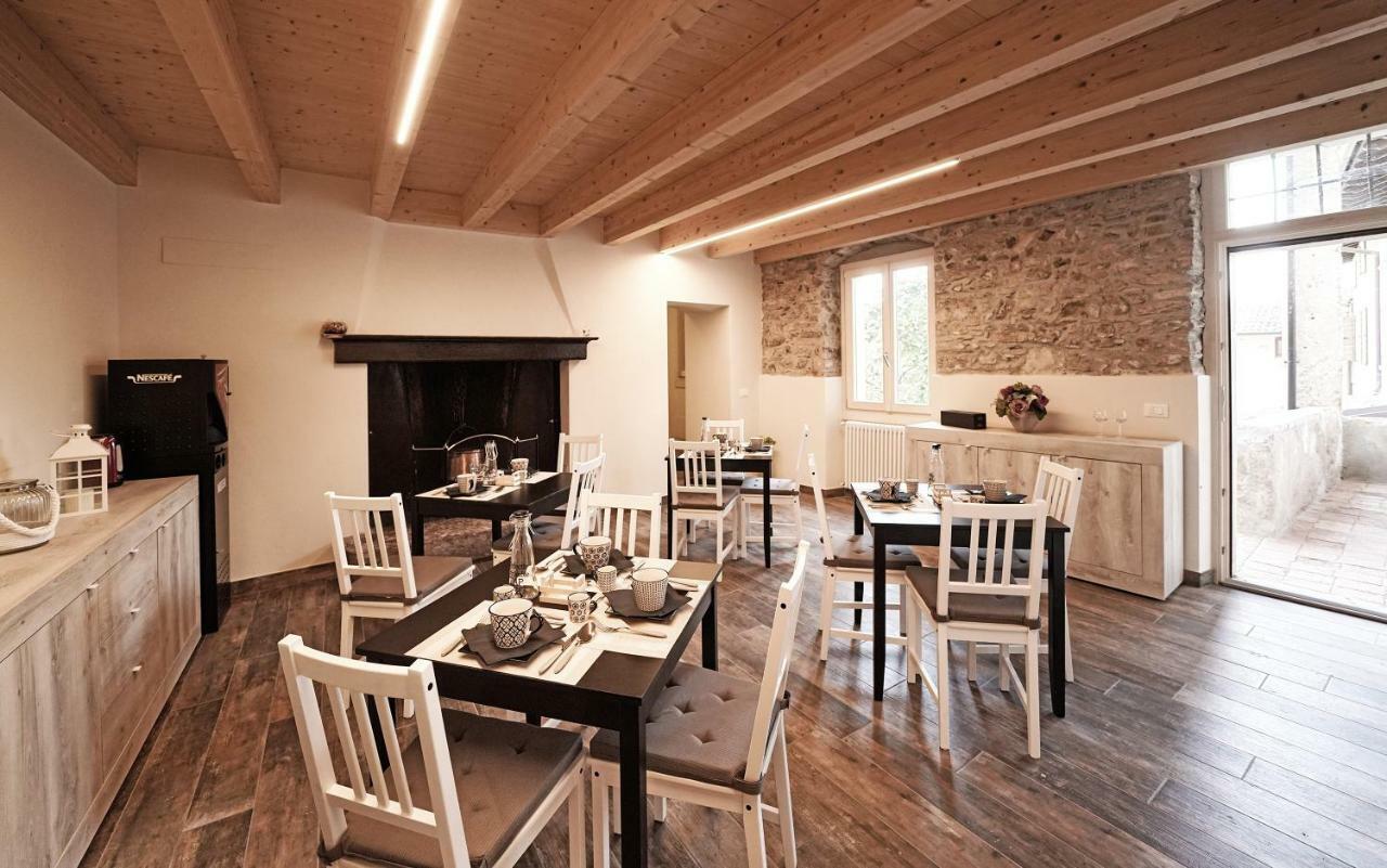 B&B Il Sogno Nel Borgo Gargnano Buitenkant foto
